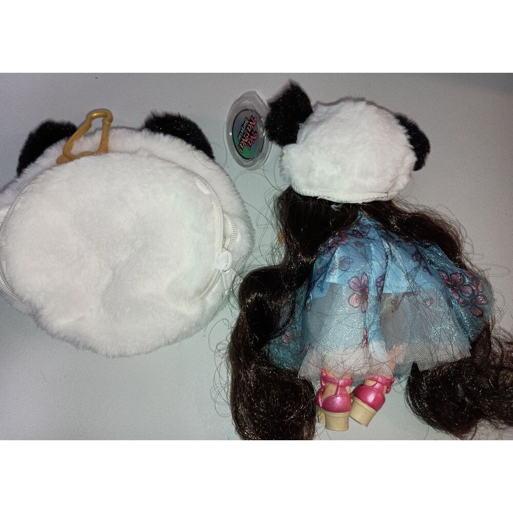 Na Na Na Surprise Panda Family (2 Dolls) & 2 in 1 Panda Keychain Keyring & Doll. - Picture 5 of 5